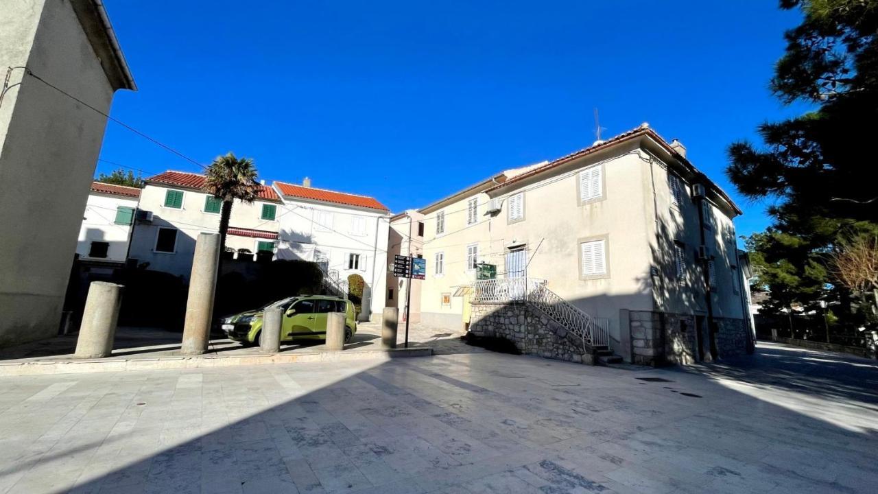 Casa Di Nives Apartment Krk Town Bagian luar foto