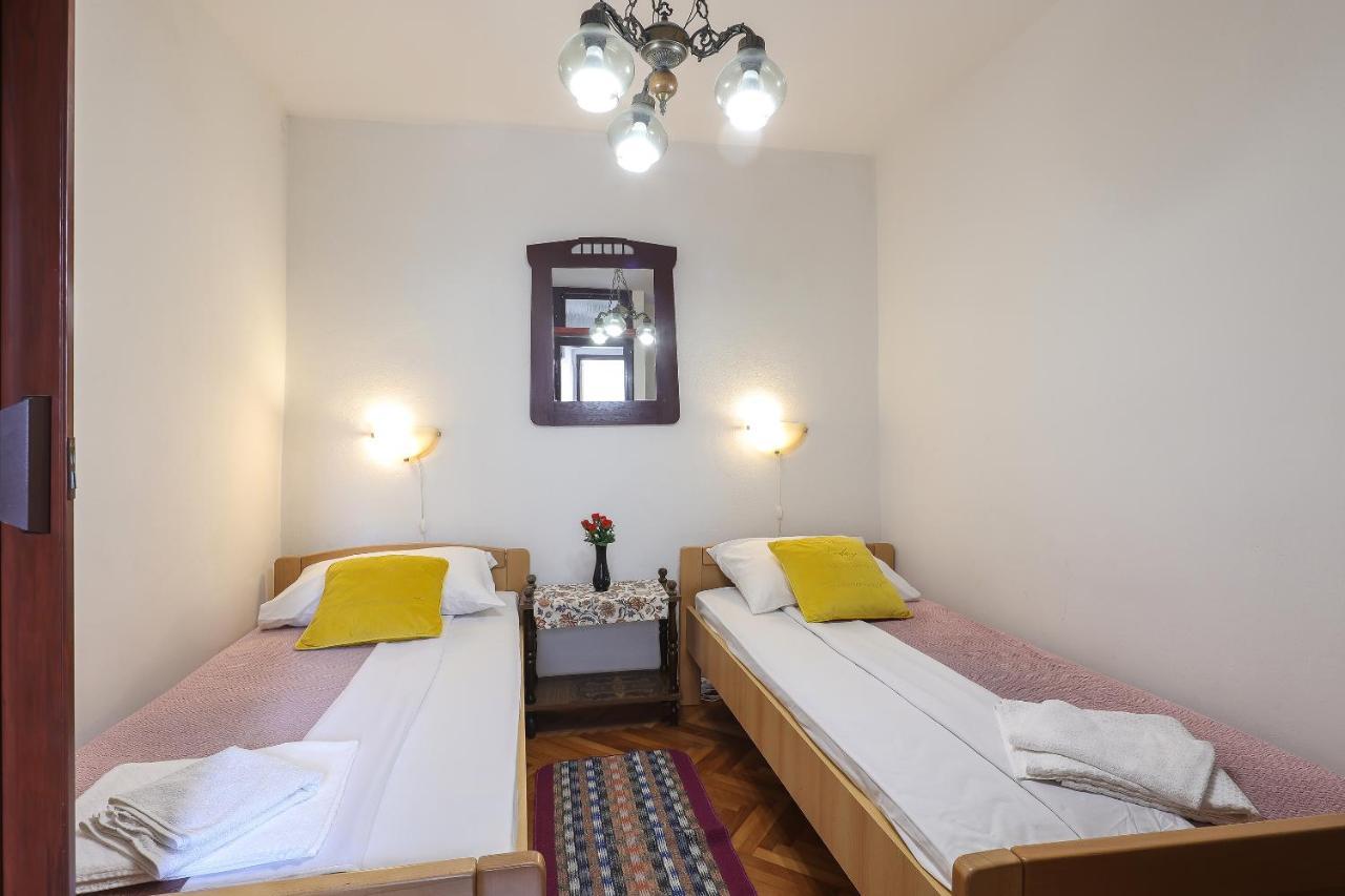 Casa Di Nives Apartment Krk Town Bagian luar foto