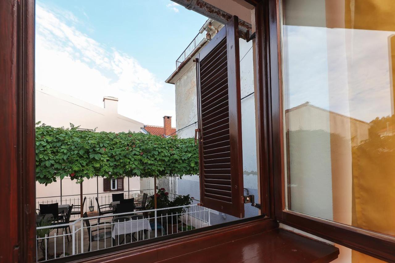 Casa Di Nives Apartment Krk Town Bagian luar foto