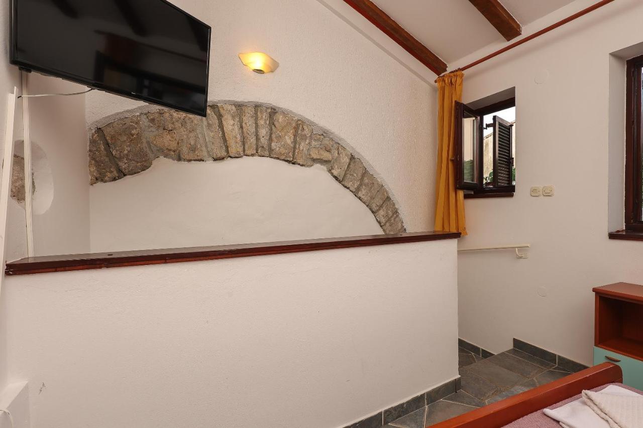 Casa Di Nives Apartment Krk Town Bagian luar foto
