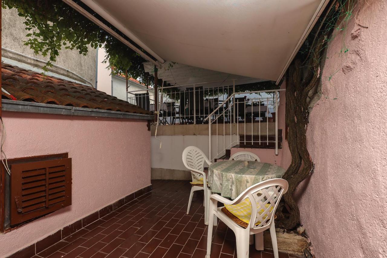 Casa Di Nives Apartment Krk Town Bagian luar foto